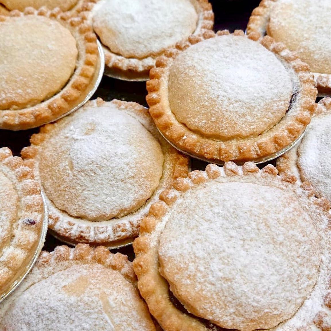 Ok we’ve called it, it is officially time to indulge 😍🤤 Grab a mince pie or a box of them in the cake shop and enjoy it with a cuppa! 

Open all week 8.30am to 5pm. 
Closed Sunday & Monday. 

#mincepies #christmascake #bakery #westofireland #connemara
